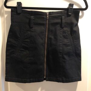 Carmar Skirts - CARMAR Black Denim Skirt With Zipper, Size 28 Carmar Skirts - CARMAR Black Denim Skirt With Zipper, Size 28
